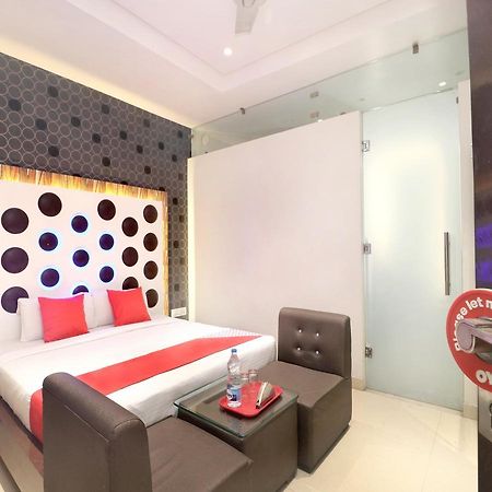 Oyo 14829 Hotel J Cruise Ludhiana Exterior photo